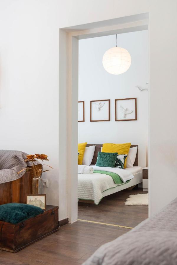 Cozy And Bright 1Bdr Apartment In The City Center! ซาเกร็บ ภายนอก รูปภาพ