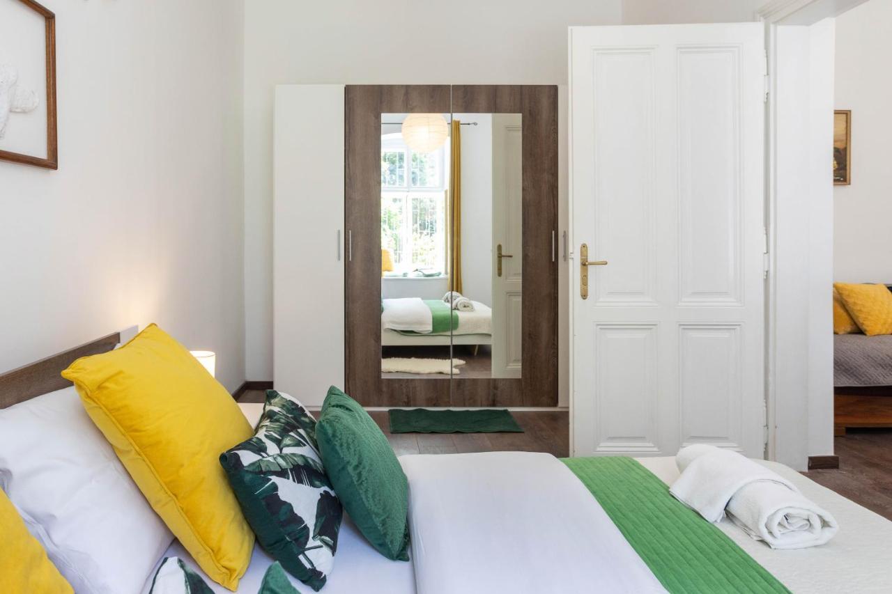 Cozy And Bright 1Bdr Apartment In The City Center! ซาเกร็บ ภายนอก รูปภาพ